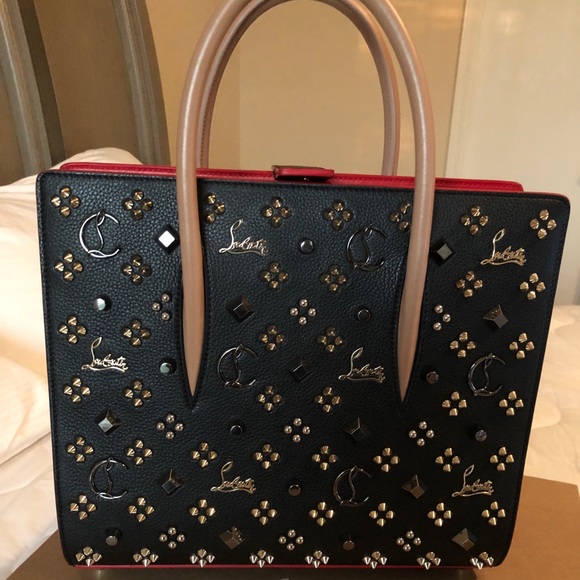 Christian Louboutin - Picture 2 of 8